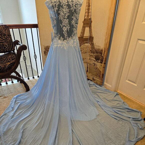 Elegant Mingda’s Light Blue Gown-With Tag-Never Worn - Picture 3 of 6